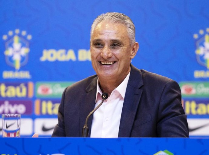 Início do Brasil nas Eliminatórias superou as expectativas, diz Tite