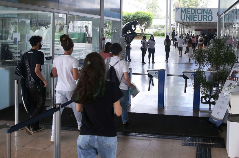 Prazo de inscrições para o Enem 2022 termina amanhã