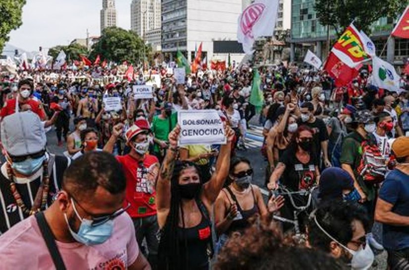 Protestos anti-Bolsonaro se impõem nas ruas e reavivam pauta do impeachment