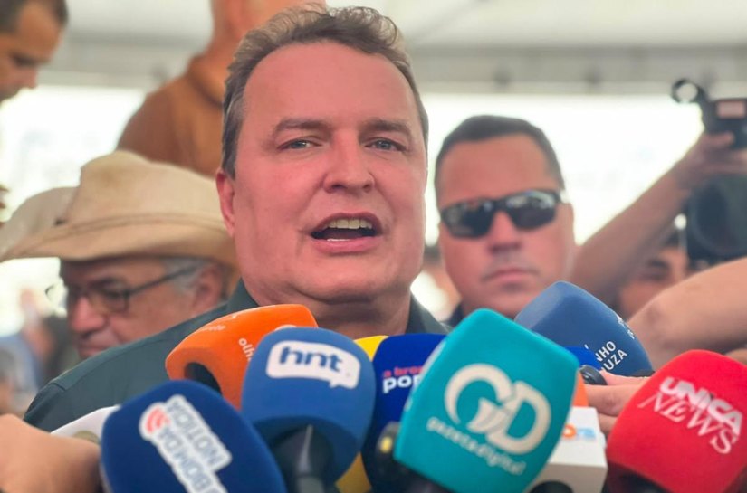 Reviravolta: Podemos desiste de candidatura própria ao Governo e abre negociação por alianças