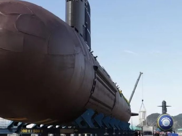 Marinha lançará ao mar novo submarino que terá Janja como madrinha