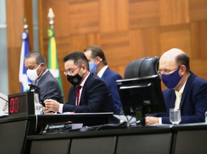 Deputados aprovam PEC que cria nove vagas de desembargador em MT