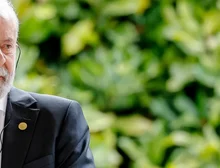 Ministros admitem a Lula culpa por não terem defendido o governo