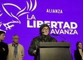 Partido de Milei sofre derrota em eleição de Buenos Aires, vista como termômetro da disputa presidencial