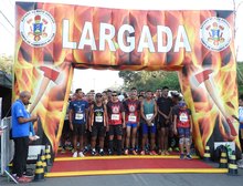 Mais de 2 mil atletas disputam 36ª edição da Corrida Sesc Homens do Fogo neste domingo,24