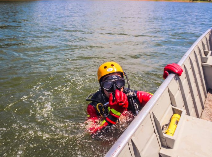 Corpo de Bombeiros localiza corpo de jovem que se afogou no Rio Itiquira