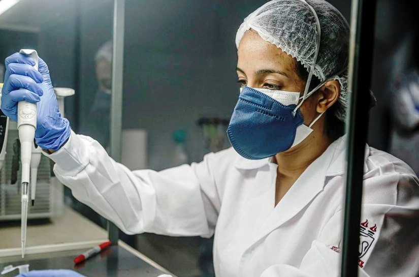 Brasil registra 565 novas mortes e mais de 17 mil infectados em 24 horas