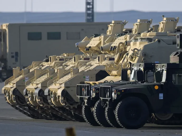 EUA fazem desfile militar neste sábado, mesmo dia do aniversário de Trump