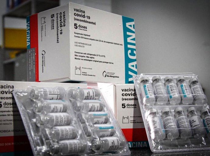Doses das vacinas já estão disponíveis para retirada por Cuiabá e VG; Estado concluiu envio de remessas para o interior