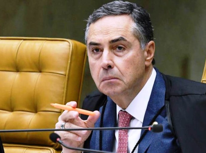 ‘Democracia vive momento delicado’, diz Barroso após atos do 7 de Setembro