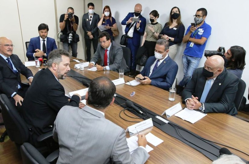 TV Brasil e Agência Brasil transmitirão aulões da Maratona Enem