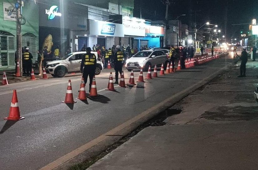 Operação Lei Seca intensifica fiscalização e encaminha oito pessoas à delegacia