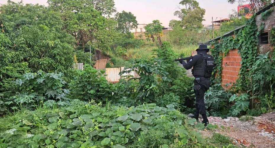 Operação Vestígios mira investigados por furto a residência e roubo a sorveteria em Cuiabá
