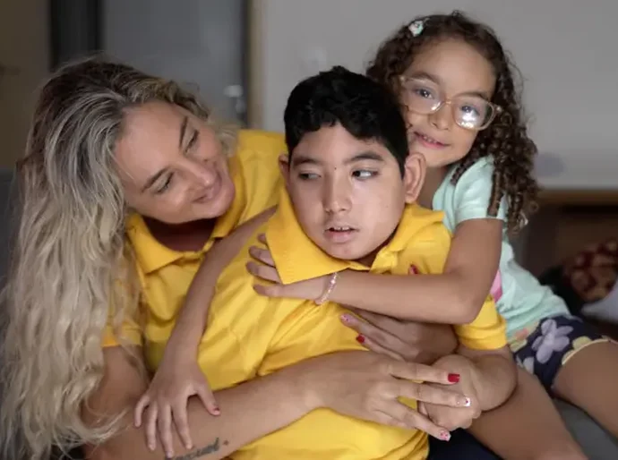 Como estão crianças com microcefalia, 10 anos após a epidemia de zika