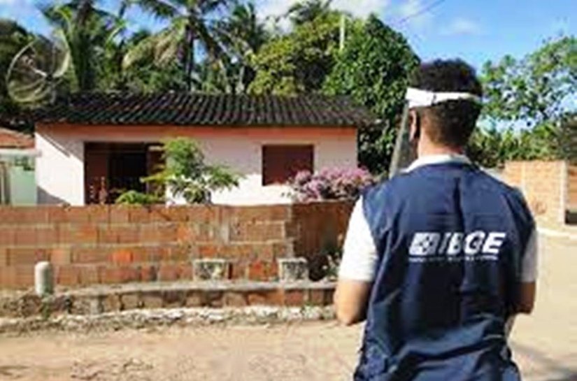IBGE abre novo concurso para 48,5 mil vagas de recenseador