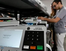 Votos nulos, brancos e abstenções devem ser recorde este ano, aposta autor de livro sobre eleições no Brasil: 'Tem algo diferente desta vez'