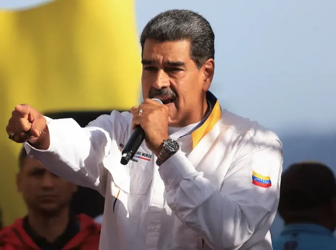 Venezuela chama de pirataria e roubo a apreensão de petroleiro por EUA