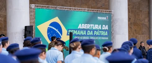 Por que escolas cívico-militares têm fila de espera de 11 mil alunos no Paraná: 'Pais procuram alguém que faça a disciplina dos filhos'