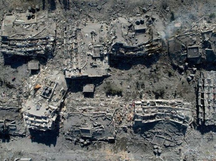 Bairro inteiro de Gaza é destruído após ataques; hospital recebe ordens de esvaziamento