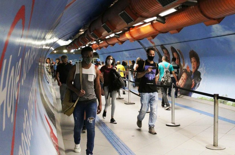 Fiocruz: mortes mantêm queda, mas Delta requer cautela