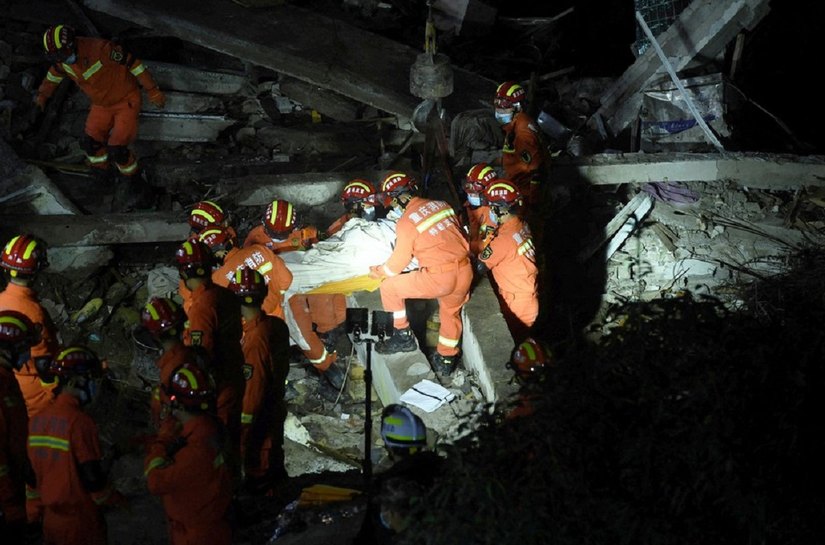 Explosão em Chongqing, na China, deixa mais de 15 mortos