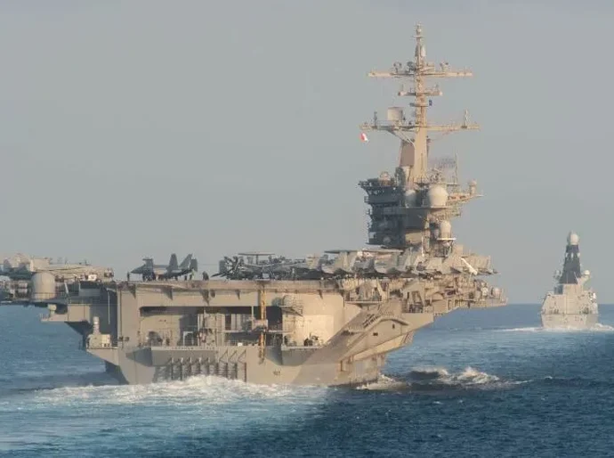 EUA abatem drone do Irã que se aproximava de porta-aviões no Mar Arábico