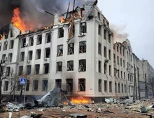 Rússia bombardeia 2ª maior cidade da Ucrânia e mata 3; prefeito cita ataque 'mais poderoso' da guerra