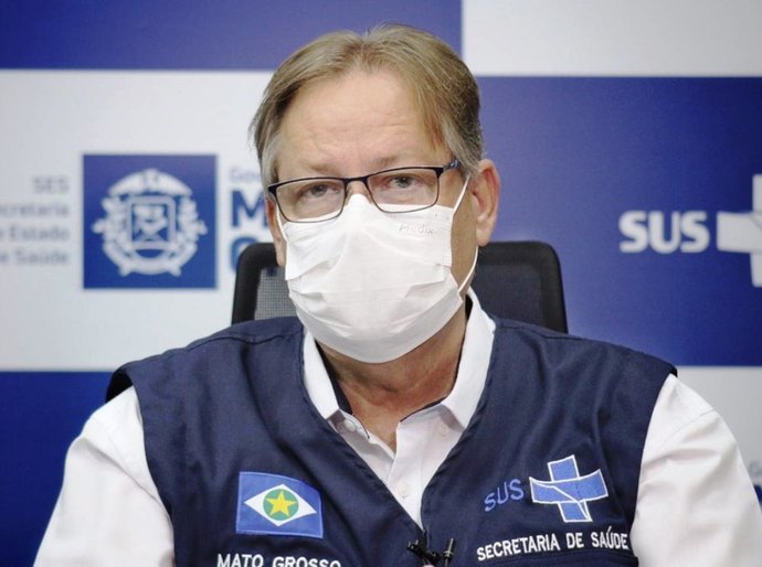 Secretário de Saúde vê colapso no sistema e desabafa: “mesmo com dinheiro não há vaga em UTIs”