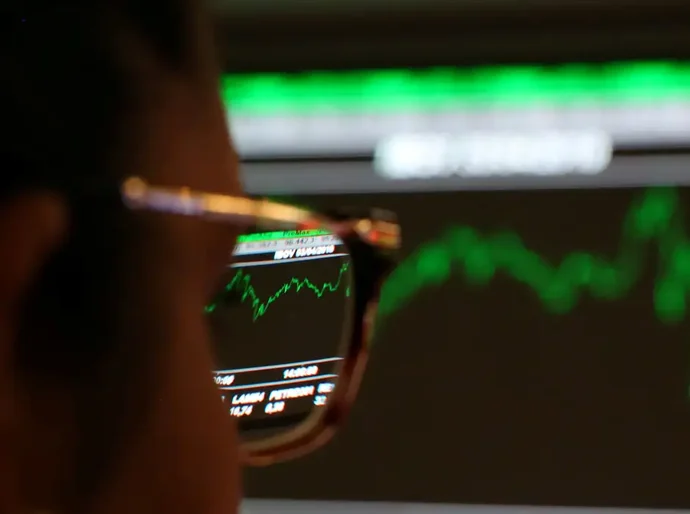 Bolsa volta a bater recorde com redução de tensões externas