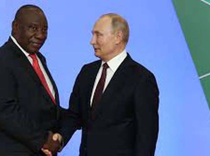 Como uma mina no deserto da África do Sul pode explicar a relação do país com a Rússia?