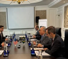 Delegações do Brasil e EUA iniciam negociações sobre tarifaço