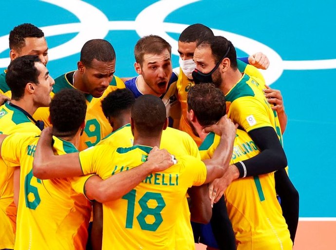 Vôlei: Brasil vence Argentina de virada, em duelo emocionante