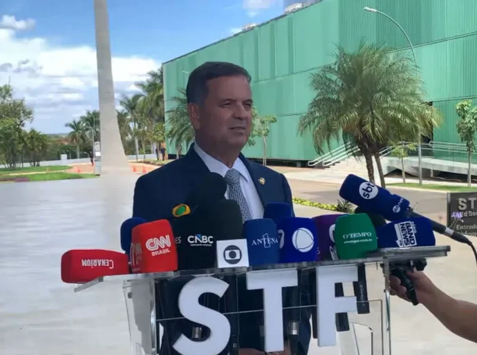 Marinho diz a Fachin que Senado 'não será omisso' sobre crimes de ministros