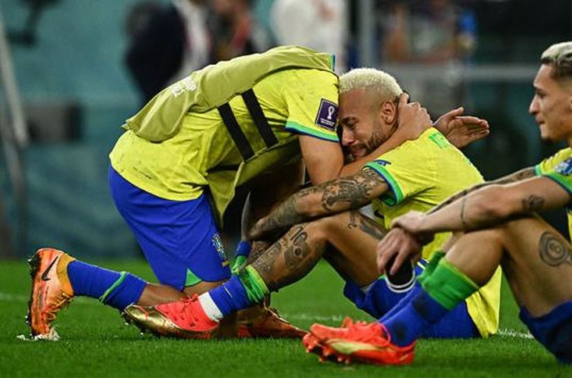 Brasil leva gol no fim, cai nos pênaltis para a Croácia e está eliminado da Copa do Mundo