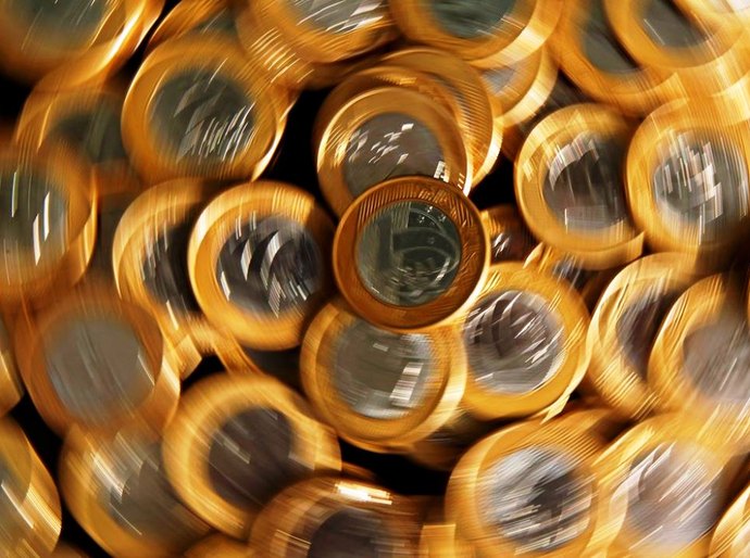 Governo propõe salário mínimo de R$ 1.147 em 2022, sem aumento real