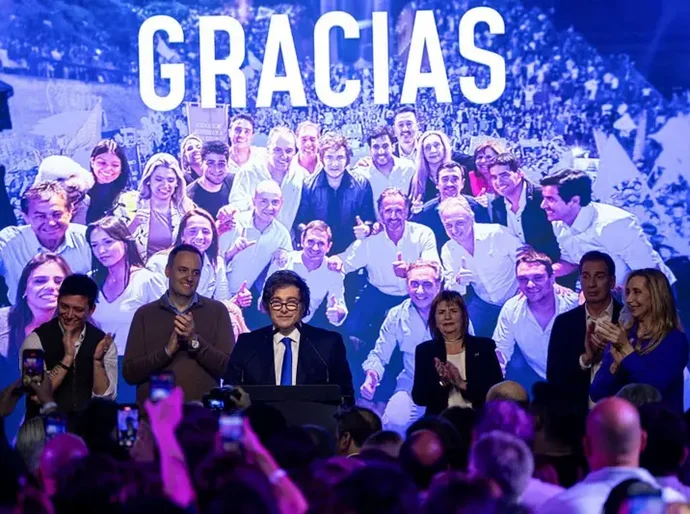 'Grande vitória' de Milei: o que disse imprensa internacional sobre eleição na Argentina