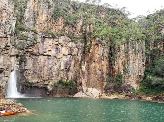 Capitólio: Polícia Civil identifica primeira vítima fatal