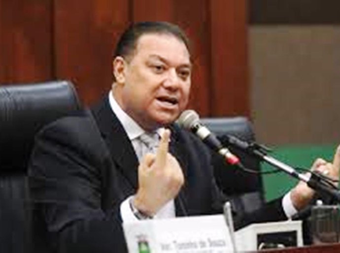 Vereador de Cuiabá Toninho de Souza vocifera na TV contra a corrupção, vota para arquivar CPI do Paletó e compromete reeleição