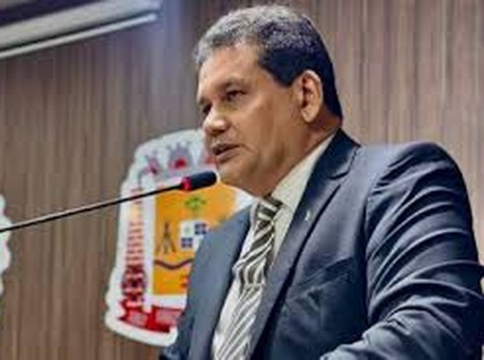 Câmara desafia prefeita, reelege Wanderley e aprofunda guerra política em Várzea Grande