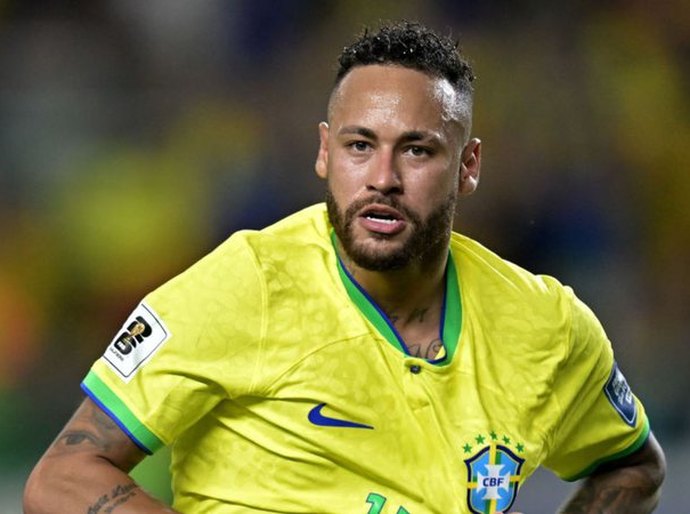 Brasil atropela Bolívia e Neymar bate recorde de Pelé em estreia nas Eliminatórias