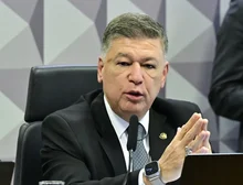 Viana reage a Toffoli e fala em ameaça à independência do Congresso