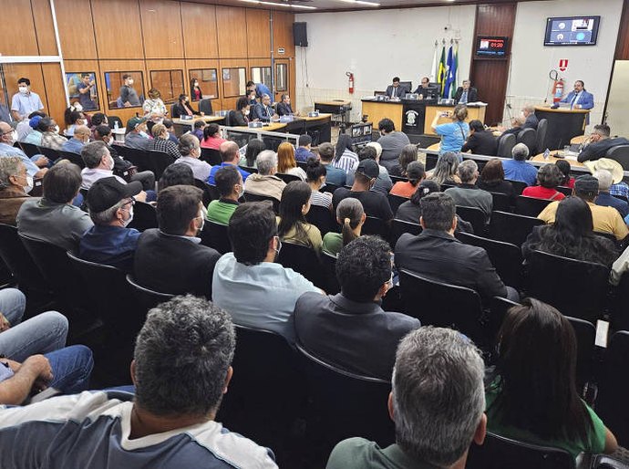 Sob pressão de ruralistas, vereadores de Cáceres, em MT, desistem de 'direitos da natureza' dados à cidade