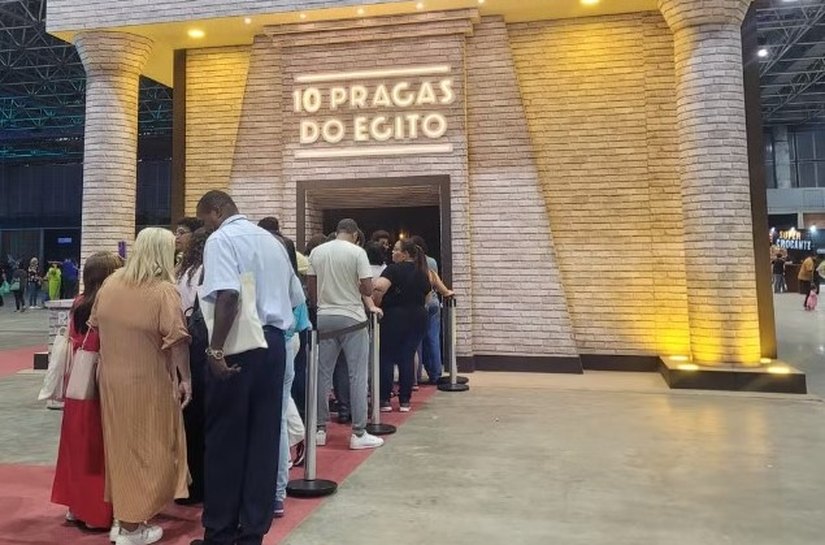 Dez Pragas do Egito e Travessia do Mar Vermelho: exposição imersiva na Expo Cristã conduz visitantes para trecho do Antigo Testamento