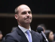 Eduardo Bolsonaro trata com EUA de sanções a Moraes e Gonet