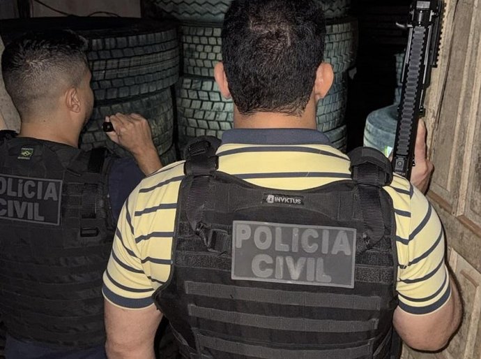 Polícia Civil prende integrantes de grupo criminoso e recupera carga de pneus roubada de empresa em Várzea Grande