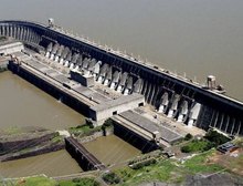 EUA anunciam acordo no Paraguai para usar energia Itaipu em projeto de IA