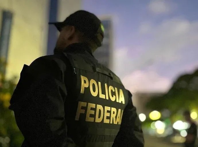 Fraude no INSS: PF cumpre 63 mandados e 10 prisões em nova fase da operação
