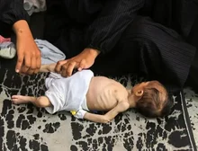 'Pais estão famintos demais para cuidar das crianças': a corrida para liberar ajuda humanitária em Gaza