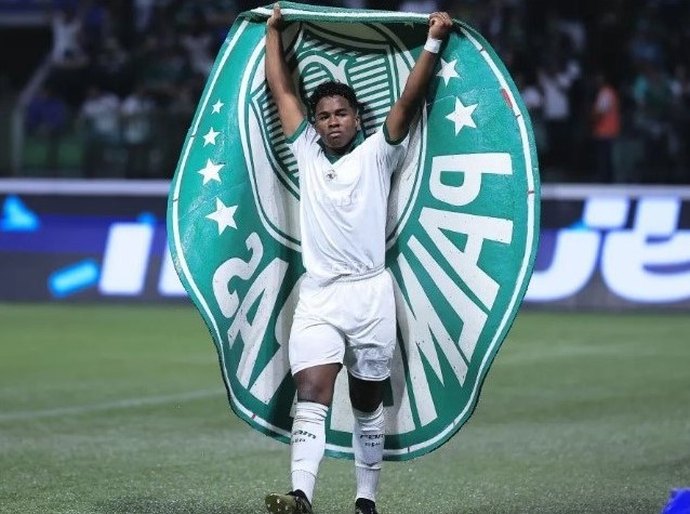 Endrick decide e garante Palmeiras na final do Paulistão pelo 5º ano seguido