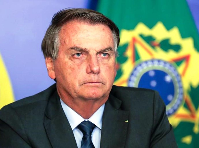 Aprovação do governo Bolsonaro cai para 23% e reprovação sobe para 50%, aponta pesquisa Ipec